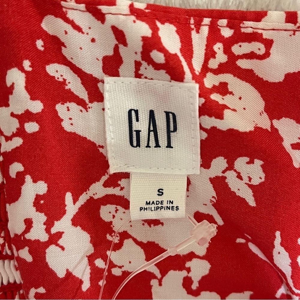 GAP Red White Floral Mini Dress Small NWT Fit Flare Spaghetti Strap Smocked Back - Picture 6 of 12